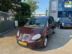 Lancia Musa 1.4-16V Platino+ Automaat, Nap, Leer, Panoramada, Auto's, Lancia, Voorwielaandrijving, Euro 5, Gebruikt, 400 kg