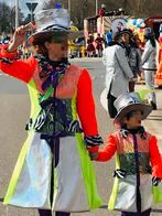 Carnavalskleding (groot) gezin, Ophalen, Carnaval, Zo goed als nieuw, Kleding