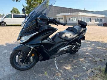 Kymco AK 550 in nieuwstaat! ABS, Navi beschikbaar voor biedingen