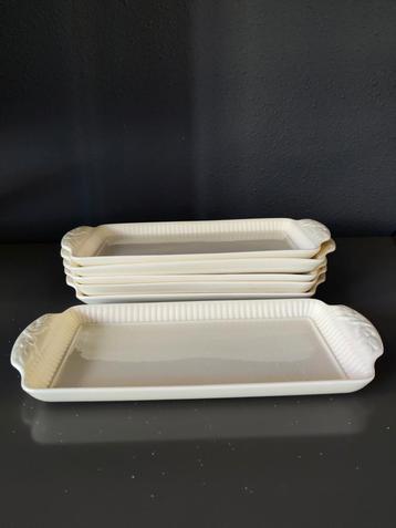 Wedgwood Edme, Cake schaal/Onderschotel roomstel beschikbaar voor biedingen