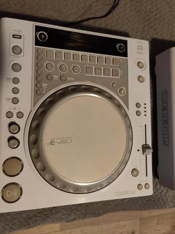 Reloop RMP 3 ,--2 stuks  150 euro vaste prijs  beschikbaar voor biedingen
