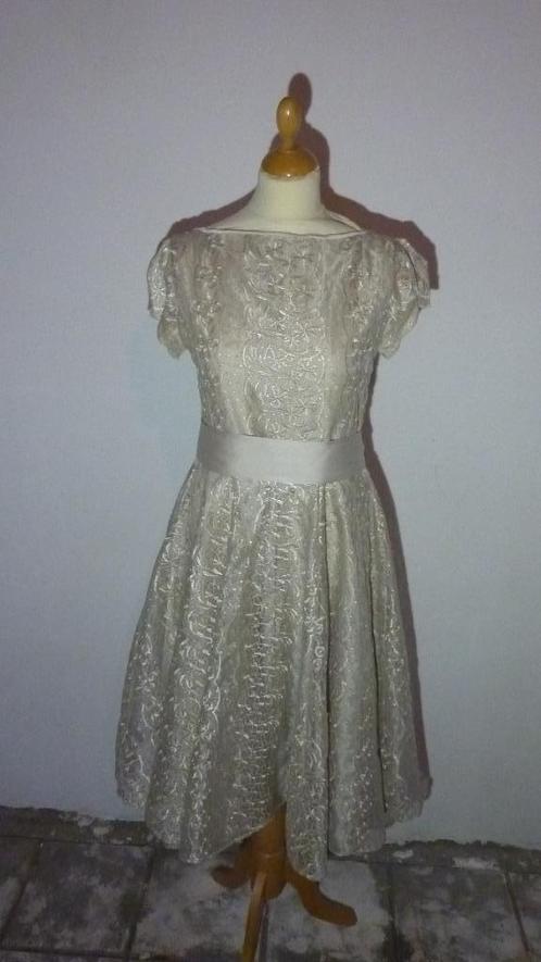 vintage bruidsjurk, trouwjurk, jurk, bruid, Kleding | Dames, Trouwkleding en Trouwaccessoires, Gedragen, Trouwjurk, Overige kleuren
