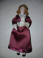 A) Vintage dame voor het poppenhuis 14 cm, Ophalen of Verzenden, Zo goed als nieuw, Popje