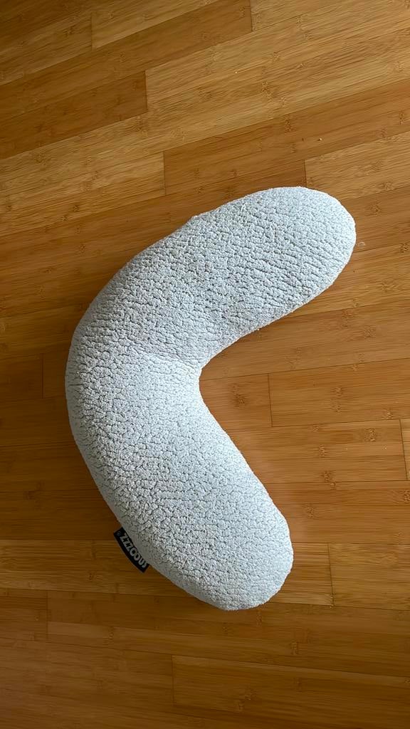 Snoozzz voedingskussen kort, grijs teddy, Kinderen en Baby's, Babyvoeding en Toebehoren, Ophalen of Verzenden, Zo goed als nieuw