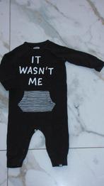 56 Z8 pakje it wasn't me, Kinderen en Baby's, Babykleding | Maat 50, Ophalen of Verzenden, Zo goed als nieuw, Jongetje, Pakje
