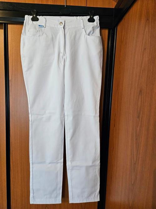 Zorgbroeken zorguniform broeken De Berkel maat 38, Kleding | Dames, Overige Dameskleding, Zo goed als nieuw, Ophalen of Verzenden