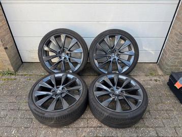 Originele Tesla Model S 21 inch Breedset velgen TPMS zomer beschikbaar voor biedingen