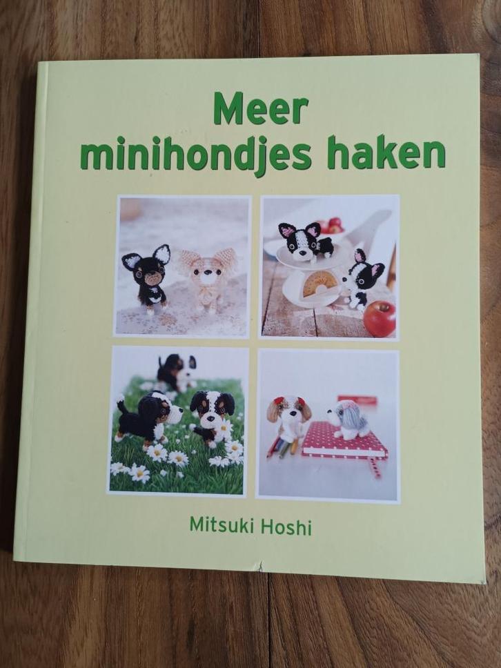 Meer minihondjes haken patronen, Boeken, Hobby en Vrije tijd, Zo goed als nieuw, Breien en Haken, Ophalen of Verzenden