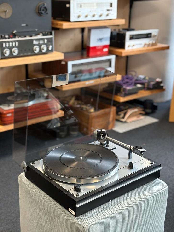 Thorens TD-165 Platenspeler | nieuwe smokey stofkap en OM5e, Audio, Tv en Foto, Platenspelers, Refurbished, Platenspeler, Thorens