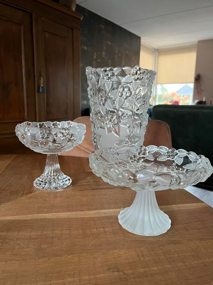 Walter walther Glass Carmen Satin: 2 schalen + vaas, Antiek en Kunst, Antiek | Glas en Kristal, Ophalen of Verzenden