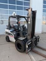 NISSAN LPG 3500KG BJ2009 3500UUR DUPLO3.30M + VORKVERSTELLER, Zakelijke goederen, Machines en Bouw | Heftrucks en Intern transport