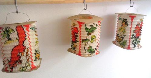 3 jaren 50 lampions ,vierkant verjaardag optocht feest, Antiek en Kunst, Curiosa en Brocante, Ophalen of Verzenden