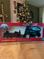 Britains valmet  hout tractor en trailer, Ophalen of Verzenden, Zo goed als nieuw, Tractor of Landbouw, Britains