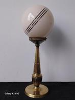 Art Deco tafellamp roze opaline bol en messing voet 55 cm, Ophalen of Verzenden