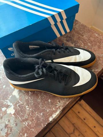 Nike sportschoenen 44 beschikbaar voor biedingen
