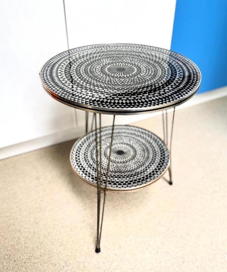 Rockabilly bijzettafeltje fifties, funky tafeltje, Huis en Inrichting, Tafels | Bijzettafels, Rond, 45 tot 60 cm, Minder dan 55 cm