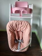 Stokke tripp trapp roze wit compleet ZGAN, Kinderen en Baby's, Kinderstoelen, Ophalen of Verzenden, Zo goed als nieuw, Meegroeistoel