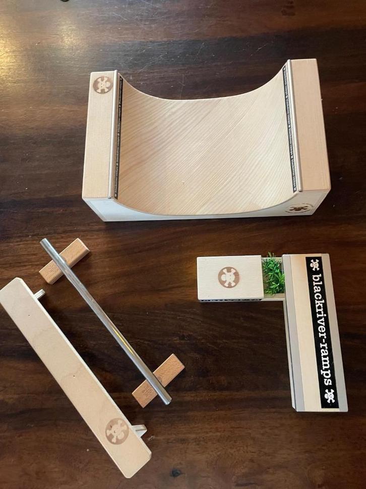 Black River Fingerboard set, Hobby en Vrije tijd, Overige Hobby en Vrije tijd, Zo goed als nieuw, Ophalen of Verzenden