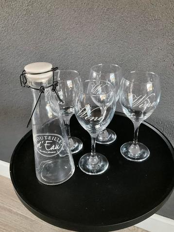 Rivièra Maison Water / Wijn Kan Wijn glazen beschikbaar voor biedingen