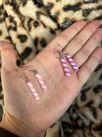 2 kleuren spekjes oorbellen, Ophalen of Verzenden, Nieuw, Overige kleuren