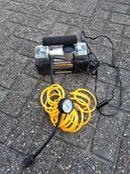 12V Compressor voor Auto - Handig voor Onderweg!, Ophalen of Verzenden, Gebruikt, Universele onderdelen