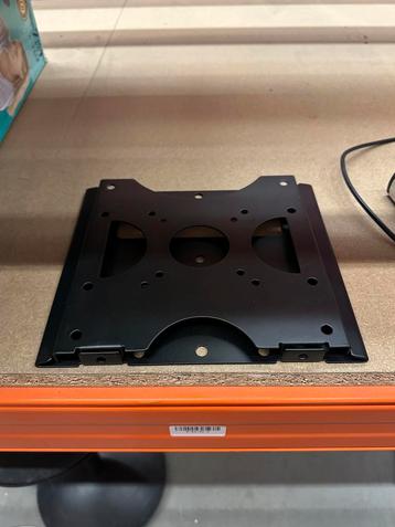 Tv beugel VESA 400 beschikbaar voor biedingen