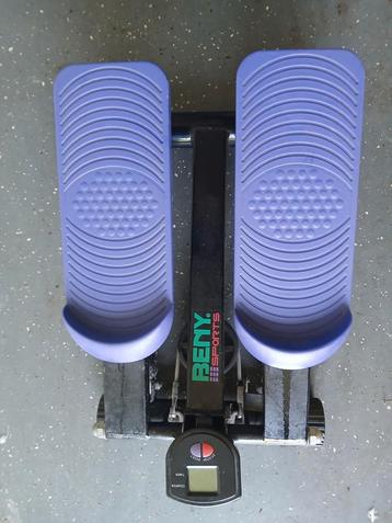 Stepper Hometrainer - Compacte Fitness beschikbaar voor biedingen