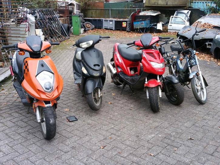 Scooters gezocht, Fietsen en Brommers, Snorfietsen en Snorscooters, Gebruikt, Overige merken, Benzine, Ophalen of Verzenden