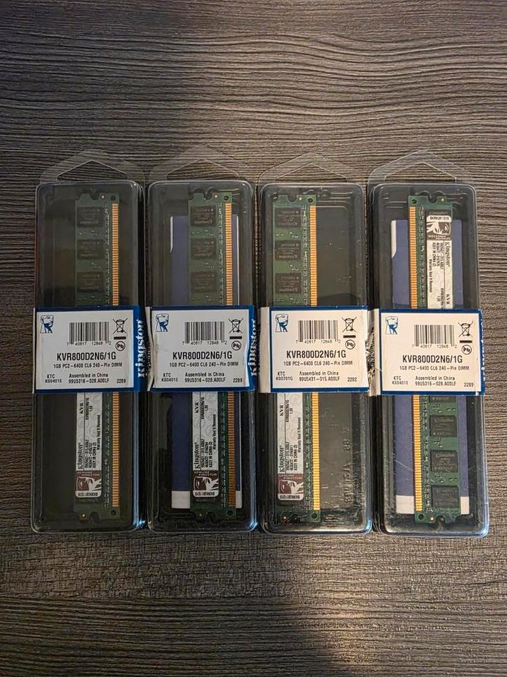 Kingston DDR2 1GB PC2-6400 (4 stuks) – werken perfect, Computers en Software, RAM geheugen, Zo goed als nieuw, Desktop, DDR2, Ophalen of Verzenden