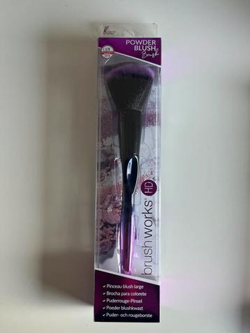 HD power Blush brush beschikbaar voor biedingen