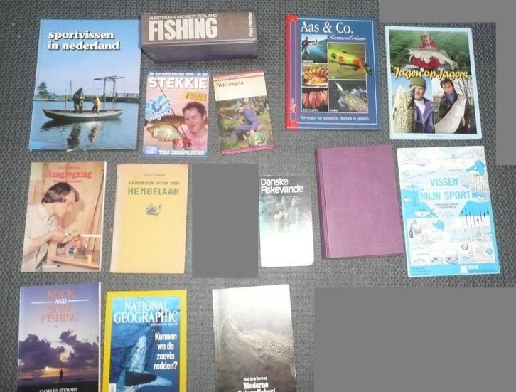 191 boeken / bladen hengelsport / vissen (bijzondere):, Boeken, Partijen en Verzamelingen, Zo goed als nieuw, Sport, Hobby en Vrije tijd