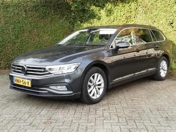 Volkswagen Passat 2.0 TDI 150pk 7-DSG 2022 Grijs beschikbaar voor biedingen