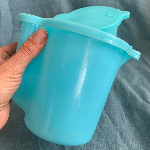 Tupperware grote schenkkan voorraadbus blauw, Huis en Inrichting, Keuken | Tupperware, Gebruikt, Beker of Kan, Blauw, Ophalen of Verzenden
