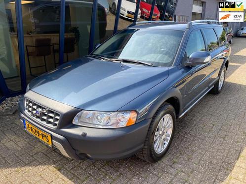 Volvo XC70 2.5 T Summum Automaat AWD 210PK LEER / XENON / PD, Auto's, Volvo, Bedrijf, Te koop, XC70, 4x4, ABS, Airbags, Airconditioning