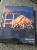 Trekking in the himalaya mount everest hashmat sing, Ophalen of Verzenden, Zo goed als nieuw