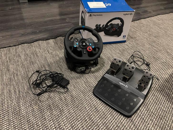 Logitech G29 Racestuur + Pedalen, Spelcomputers en Games, Spelcomputers | Sony PlayStation 4, Gebruikt, Slim, Met 1 controller