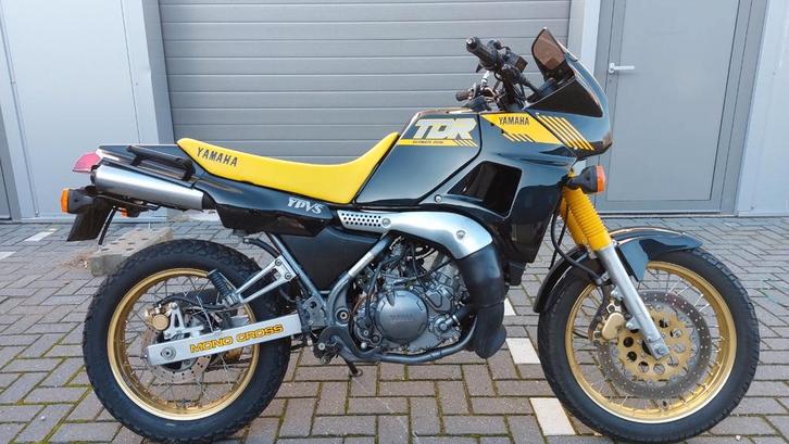 YAMAHA TDR 250 240 FRANSE UITVOERING, Motoren, Motoren | Yamaha, Bedrijf, Enduro, 12 t/m 35 kW, 2 cilinders, Minimaal motorrijbewijs A2