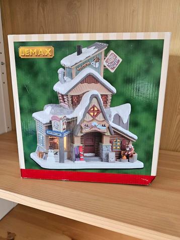 Lemax Smores & Snoe beschikbaar voor biedingen