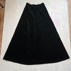 Prachtige (gevoerde) zwarte fluwelen vintage lange rok 38, Maat 38/40 (M), Zwart, Ophalen of Verzenden, Zo goed als nieuw