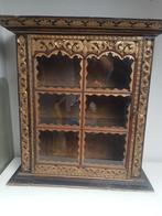 Mooi Oosters Vitrine Kastje, Huis en Inrichting, Kasten | Vitrinekasten, Ophalen, Glas, 50 tot 100 cm, 25 tot 50 cm