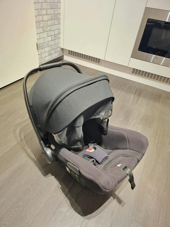Bugaboo Turtle Air by Nuna Black
Incl Wingbase Basis, Kinderen en Baby's, Autostoeltjes, Gebruikt, Overige merken, 0 t/m 13 kg
