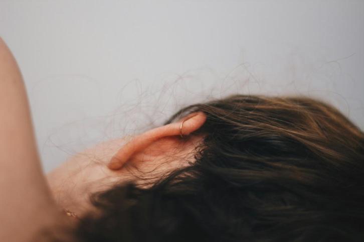 Mensen met tinnitus gezocht, Contacten en Berichten, Advies en Oproepen