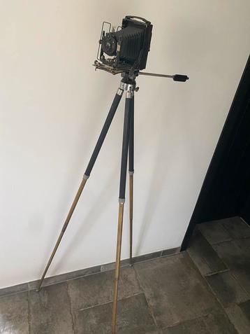 Goerz Tenax Camera met Statief beschikbaar voor biedingen