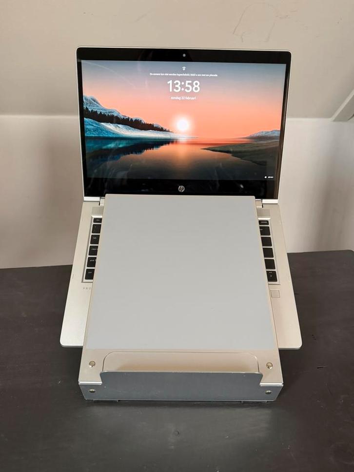Bakker Elkhuizen ERGO-Q Laptopstandaard 10"-15,6", Computers en Software, Laptopstandaarden, Gebruikt, In hoogte verstelbaar, Ophalen of Verzenden