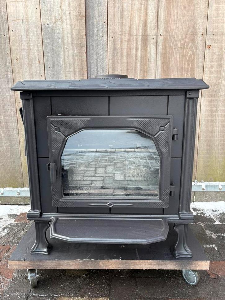 Altech vision houtkachel, Huis en Inrichting, Kachels, Zo goed als nieuw, Vrijstaand, Houtkachel, Hout, Ophalen of Verzenden