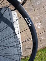 Voorwiel supra ra comp disc. Ook achterwiel, maar naaf kapot, Fietsen en Brommers, Fietsonderdelen, Racefiets, Gebruikt, Wiel