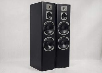 Quadral Taifun 2 x 150 Watt beschikbaar voor biedingen