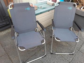 2 Biocamp campingstoeltjes af te halen voor een zak snoep beschikbaar voor biedingen
