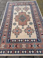 Vintage perzisch tapijt 235x145 cm.., Huis en Inrichting, 200 cm of meer, 100 tot 150 cm, Gebruikt, Rechthoekig