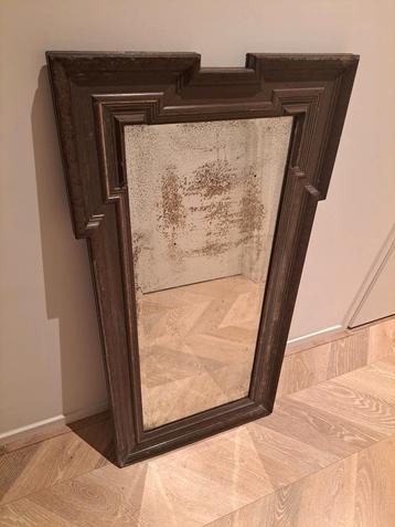 Oude doorleefde spiegel art deco, facet geslepen met patina beschikbaar voor biedingen